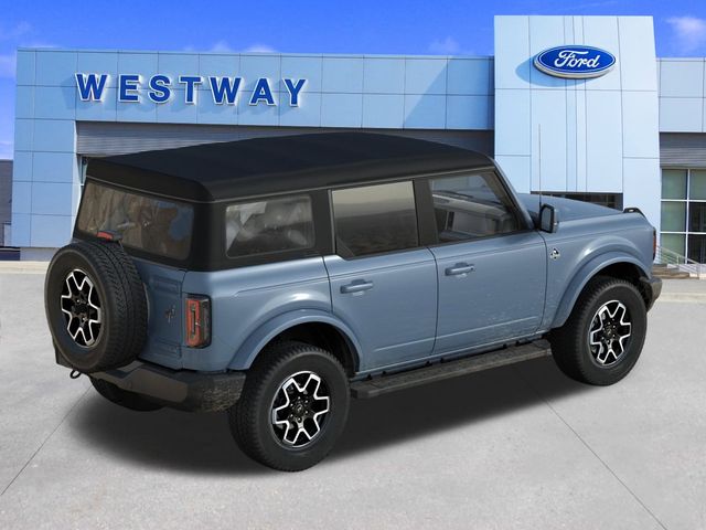 2025 Ford Bronco Outer Banks photo 3