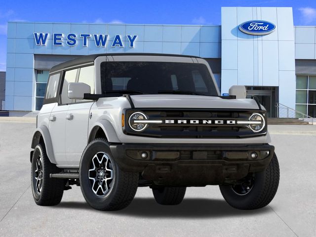 2025 Ford Bronco Outer Banks photo 4