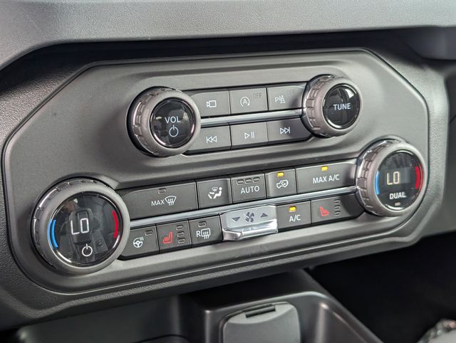 2025 Ford Bronco 4-Door Outer Banks - Photo 17