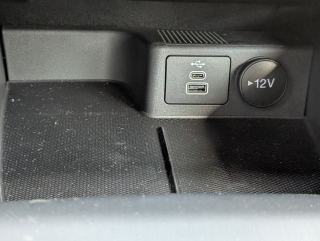 2026 Ford Escape ST-Line - Photo 17