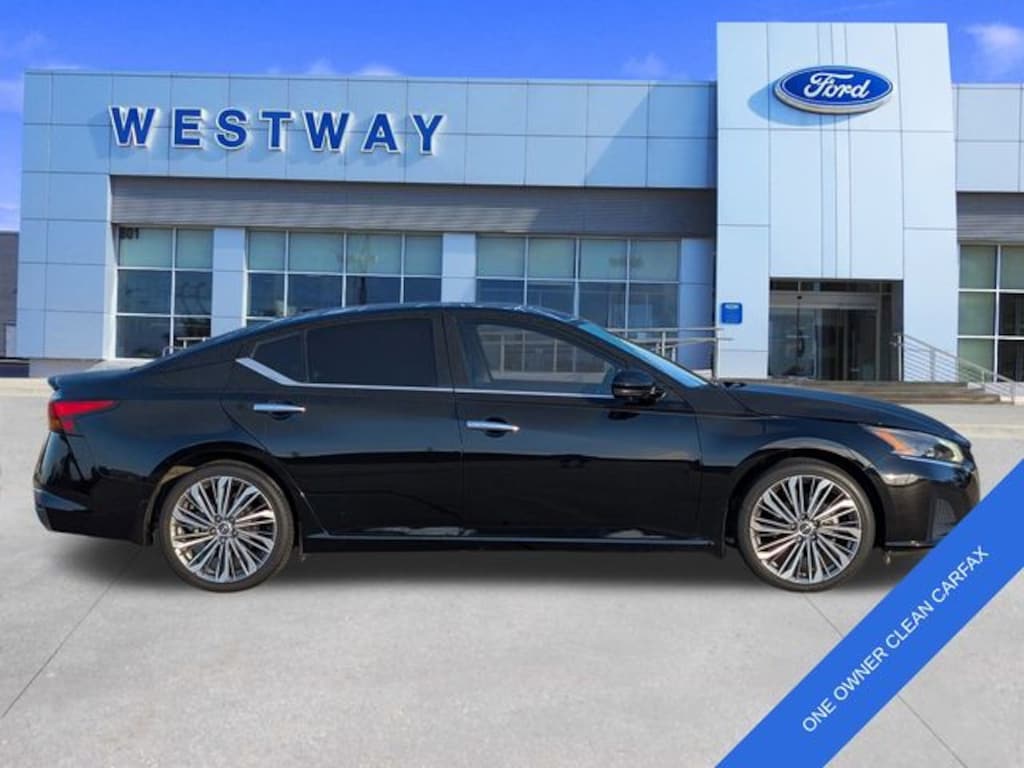 Used 2023 Nissan Altima 2.5 SL Sedan