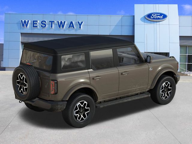 2025 Ford Bronco Outer Banks photo 3