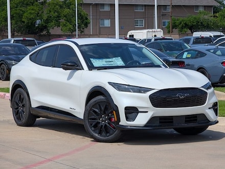 2025 Ford Mustang Mach-E