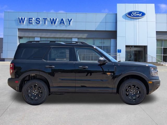 2025 Ford Bronco Sport Badlands photo 2