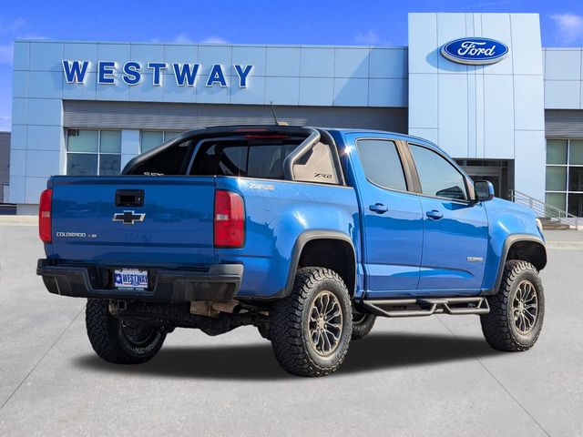 2019 Chevrolet Colorado ZR2 photo 2