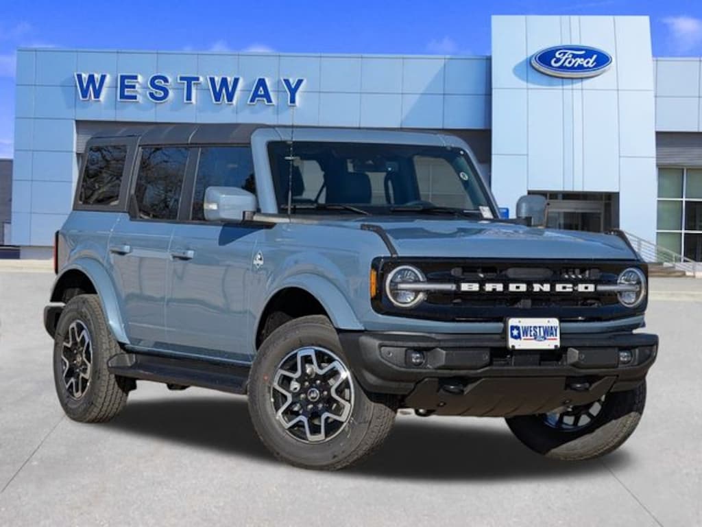New 2025 Ford Bronco Outer Banks SUV