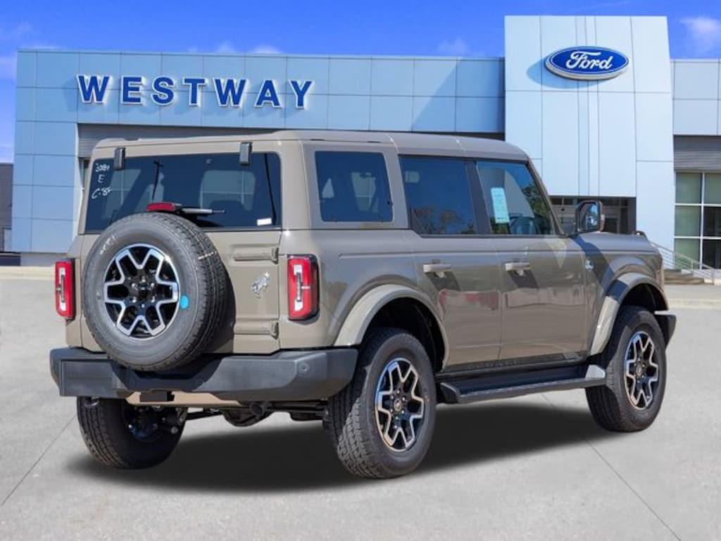 New 2025 Ford Bronco Outer Banks SUV