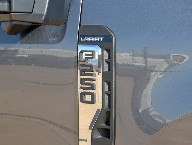 2026 Ford F-250 Super Duty Lariat - Photo 10