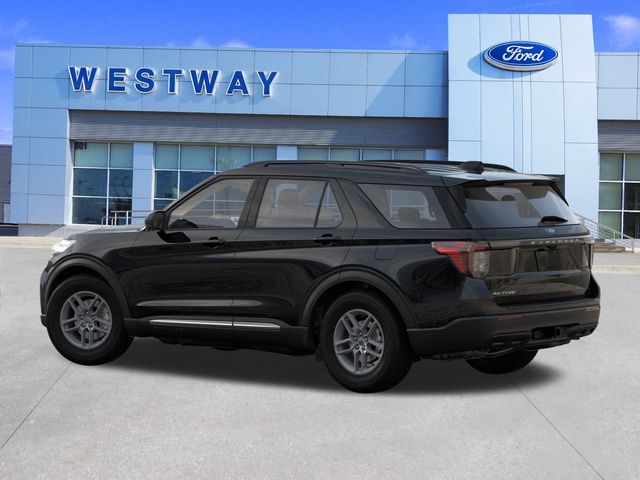 2025 Ford Explorer photo 2