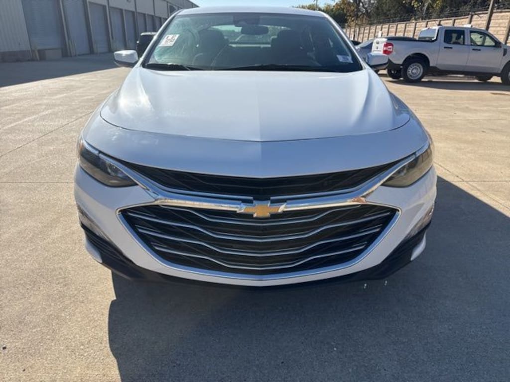 Used 2024 Chevrolet Malibu LT Sedan