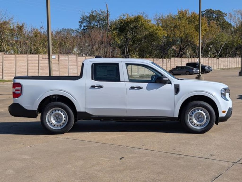 New 2026 Ford Maverick XL Truck SuperCrew