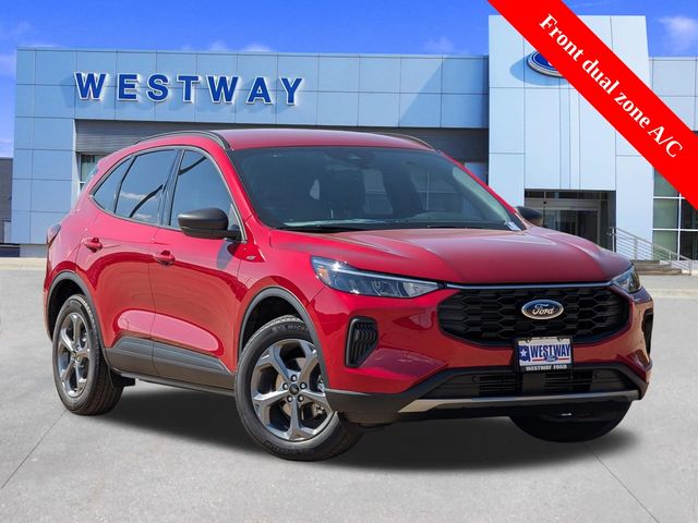 2026 Ford Escape ST-Line FWD's photo