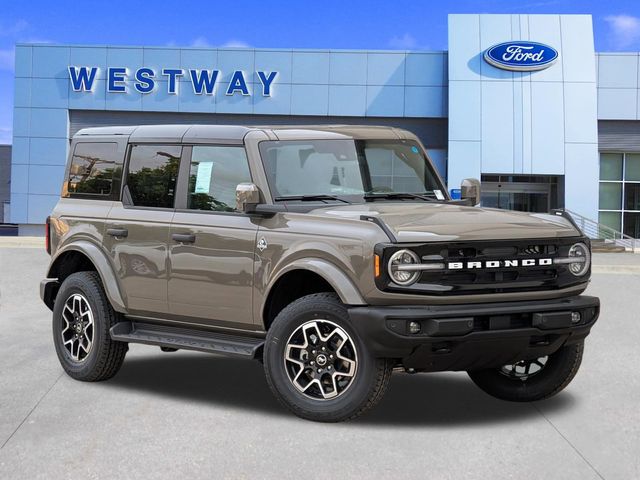 2026 Ford Bronco Outer Banks 4x4's photo