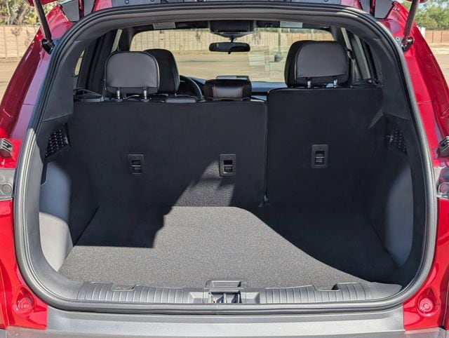 2026 Ford Escape ST-Line - Photo 26