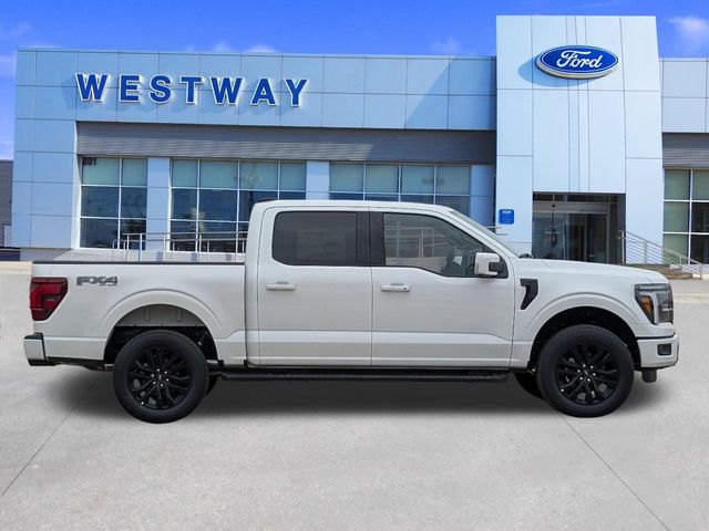 2025 Ford F-150 Lariat photo 3