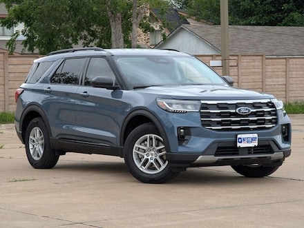 2026 Ford Explorer Active SUV