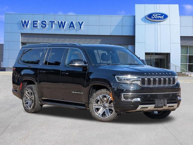 2024 Jeep Wagoneer L's photo