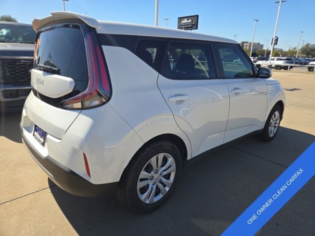 Used 2024 Kia Soul LX Hatchback