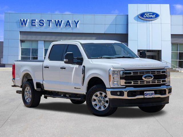 2023 Ford F-250 XLT 4x4 Crew Cab 6-3/4' Box's photo