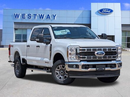 2025 Ford F-250 XLT Truck Crew Cab