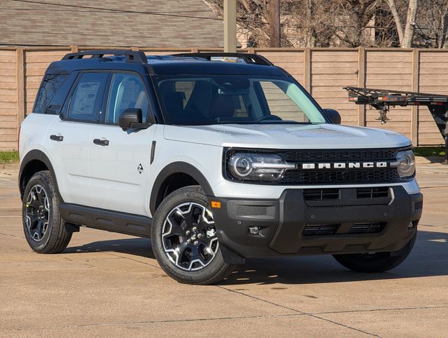 2026 Ford Bronco Sport Outer Banks 4X4's photo