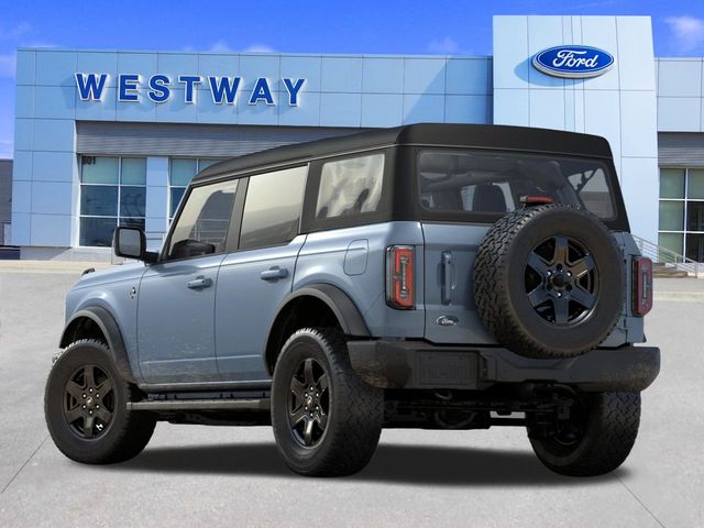 2025 Ford Bronco Outer Banks photo 2