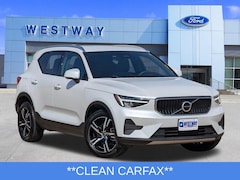 2023 Volvo XC40 B5 Core SUV