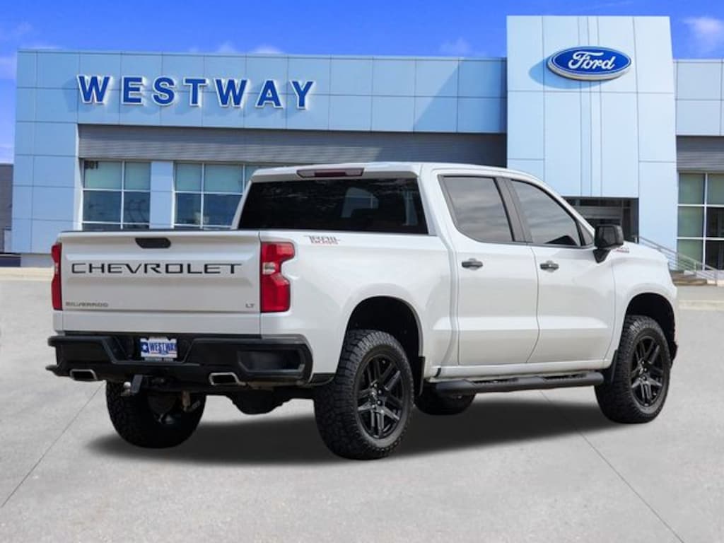 Used 2021 Chevrolet Silverado 1500 LT Trail Boss Truck Crew Cab