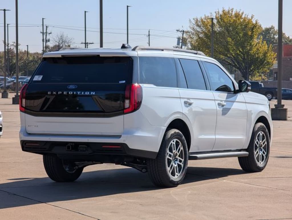 New 2025 Ford Expedition Active SUV