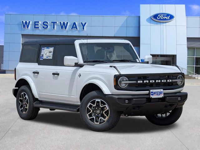 2026 Ford Bronco Outer Banks 4x4's photo