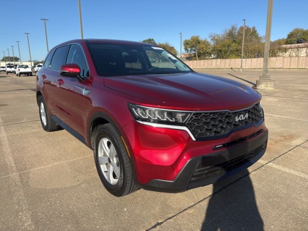 Used 2023 Kia Sorento LX SUV