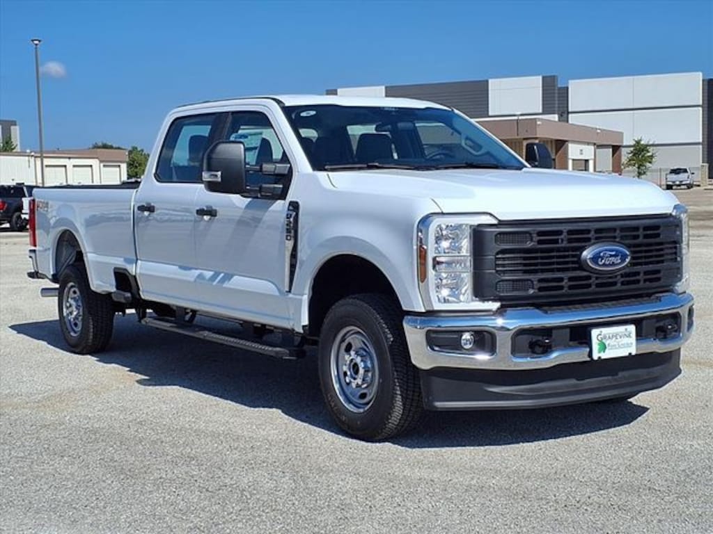 New 2026 Ford F-250 XL Truck Crew Cab