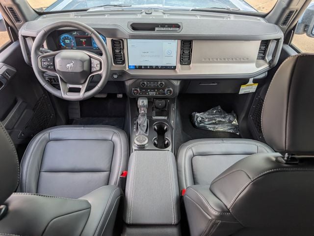 2025 Ford Bronco 4-Door Outer Banks - Photo 11