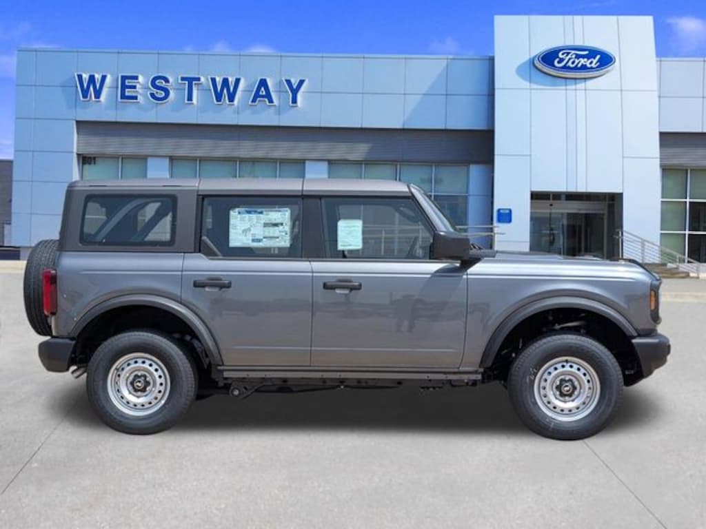 New 2026 Ford Bronco Base SUV