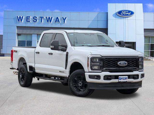 2026 Ford F-250 XL 4x4 Crew Cab 6-3/4' Box's photo