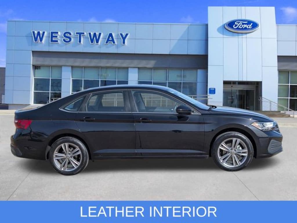 Used 2022 Volkswagen Jetta 1.5T SE Sedan