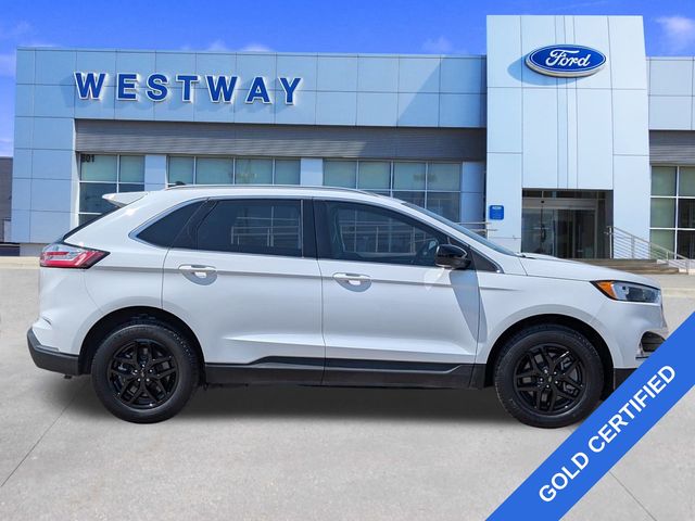 2024 Ford Edge SEL photo 2