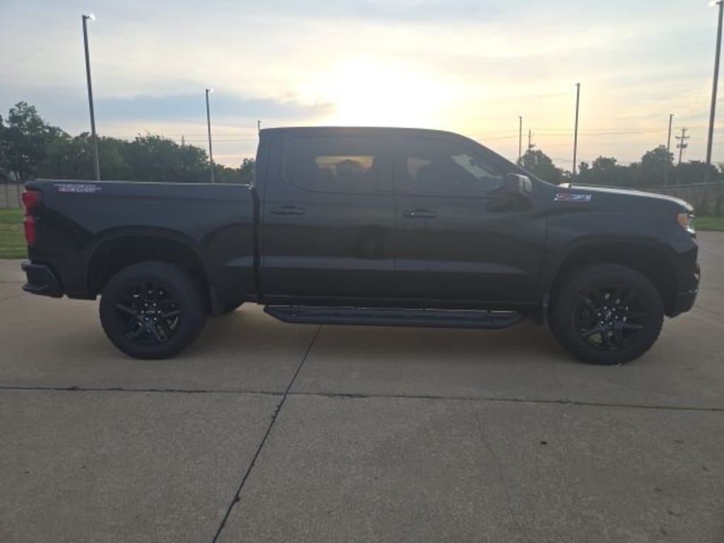 Used 2022 Chevrolet Silverado 1500 LT Trail Boss Truck Crew Cab