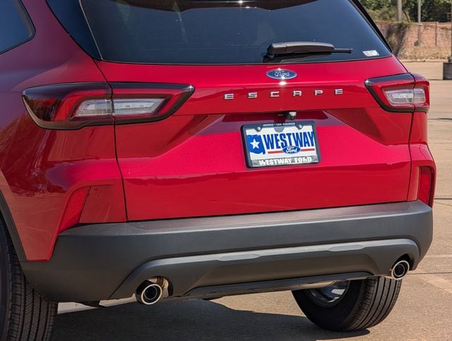 2026 Ford Escape ST-Line - Photo 6