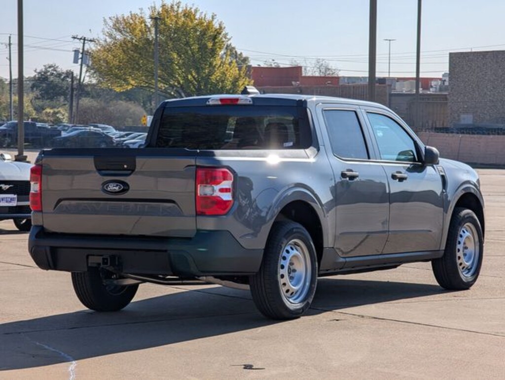 New 2026 Ford Maverick XL Truck SuperCrew