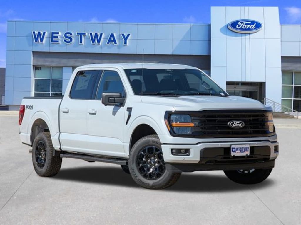 New 2025 Ford F-150 XLT Truck SuperCrew Cab