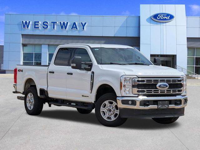 2025 Ford F-250 XLT 4x4 Crew Cab 6-3/4' Box's photo