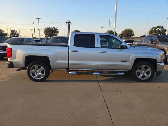 2018 Chevrolet Silverado 1500 LT photo 3