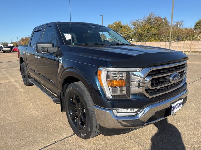 2022 Ford F-150 XLT's photo
