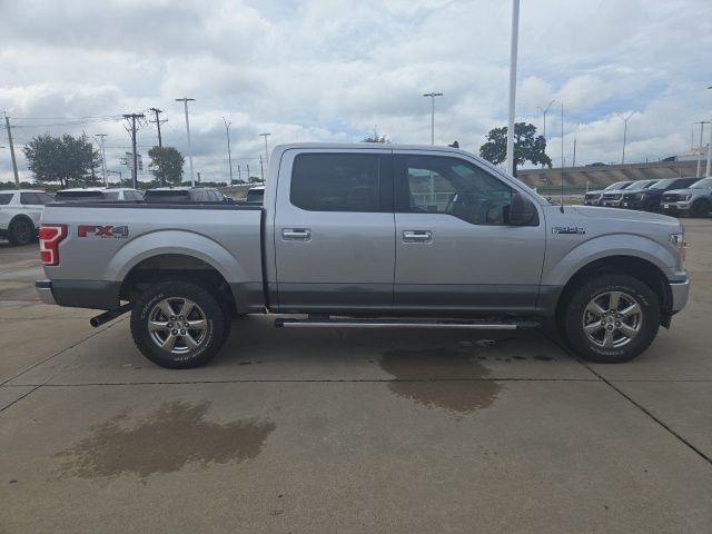 2020 Ford F-150 XLT photo 2