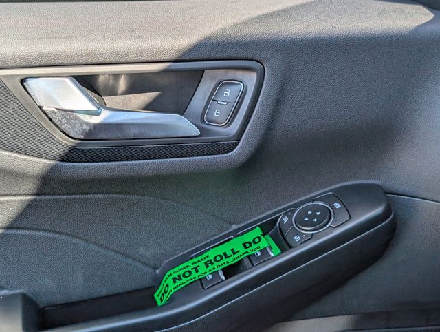 2026 Ford Escape ST-Line - Photo 21