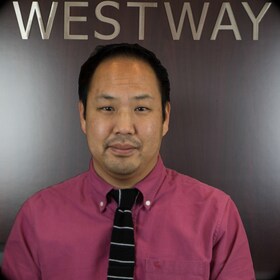 Staff member Howard Jung from ID_a9c5f919a7a1