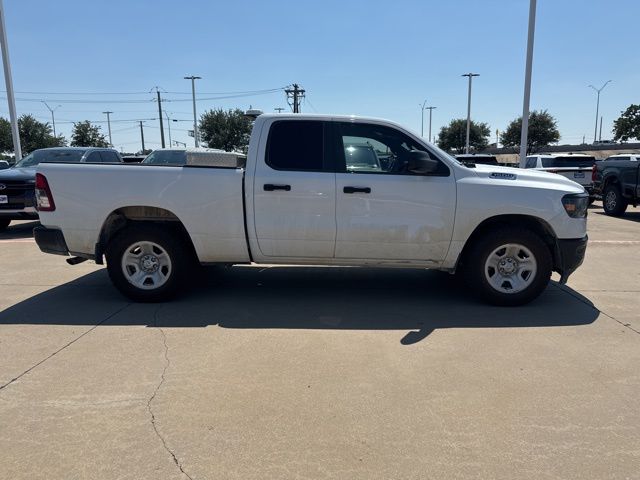 2023 Ram 1500 Tradesman photo 2