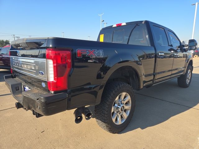 2018 Ford F-250 Platinum photo 3