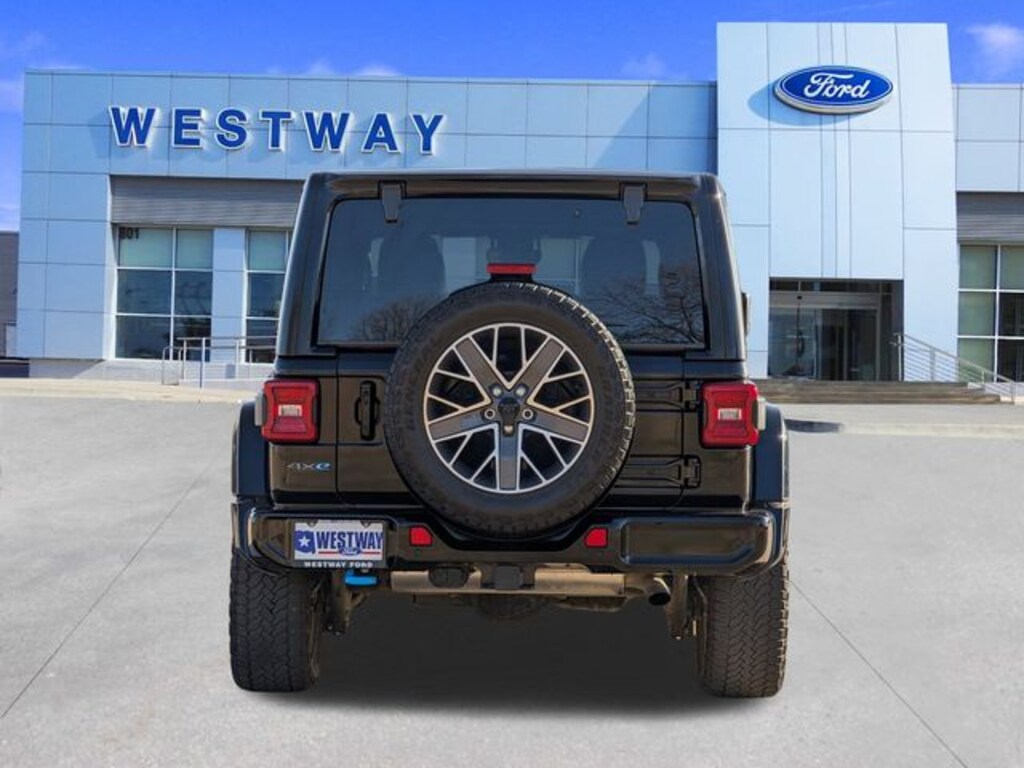 Used 2024 Jeep Wrangler 4xe High Altitude 4xe SUV